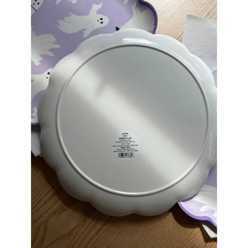 New Hyde and Eek 4pc Ghost👻 Plate Set Lilac Lavender Dishwasher Safe size 10.5”